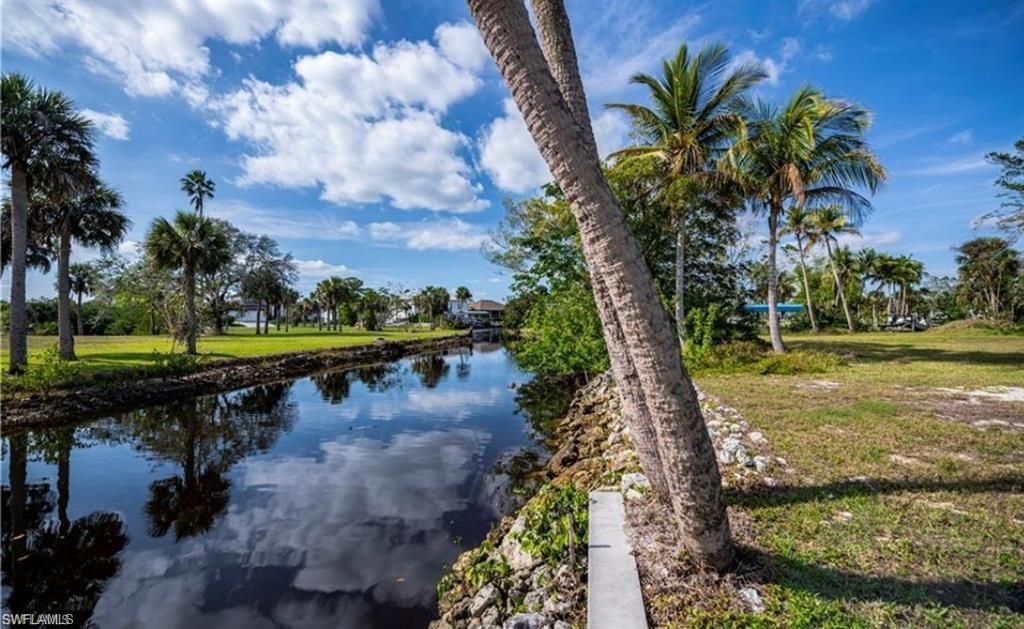 27201 Del LN, BONITA SPRINGS, FL 34135 — photo 2