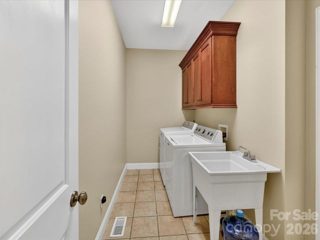 112 Misty Meadows Court, Mooresville, NC 28117