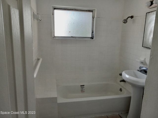 354 Hibiscus Avenue, Merritt Island, FL 32953