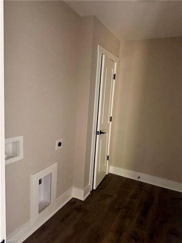 1313 Kearns Alley, High Point, NC 27260
