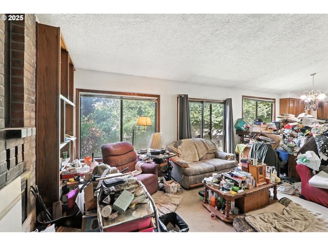 1549 Sw 13TH Cir, Troutdale, OR 97060
