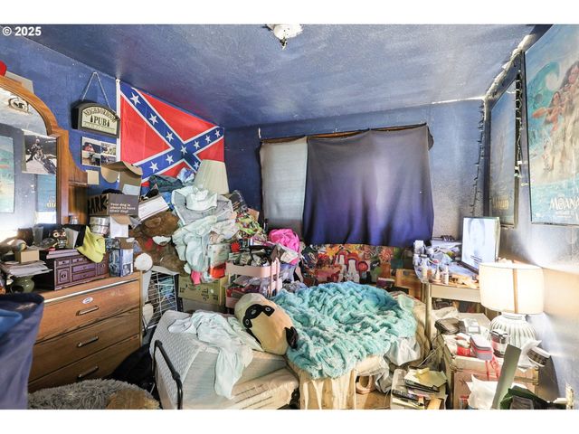 1549 Sw 13TH Cir, Troutdale, OR 97060