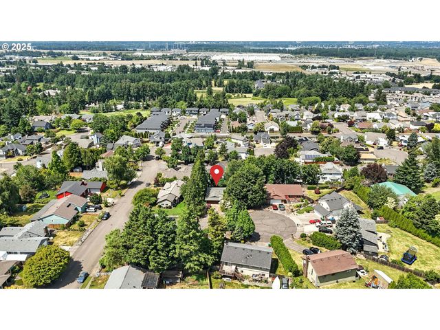 1549 Sw 13TH Cir, Troutdale, OR 97060