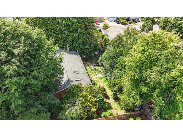 1549 Sw 13TH Cir, Troutdale, OR 97060