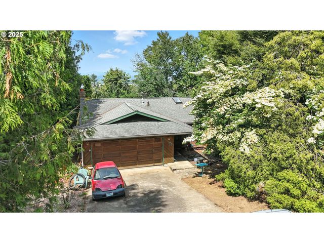1549 Sw 13TH Cir, Troutdale, OR 97060