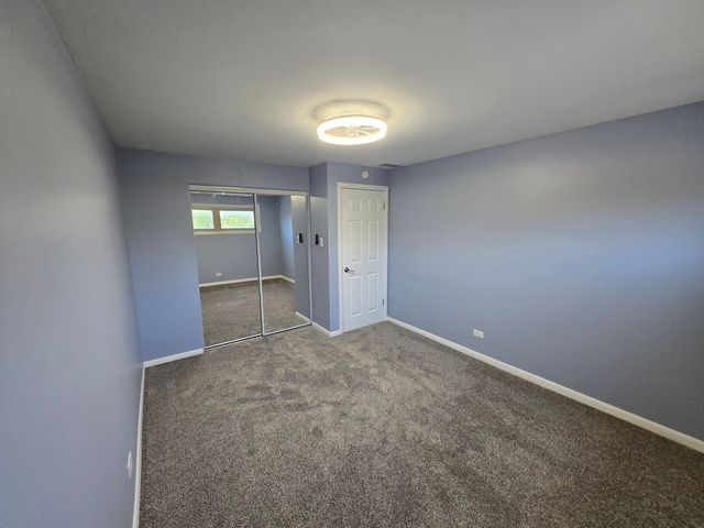 643 N Carroll Parkway 210B, Glenwood, IL 60425