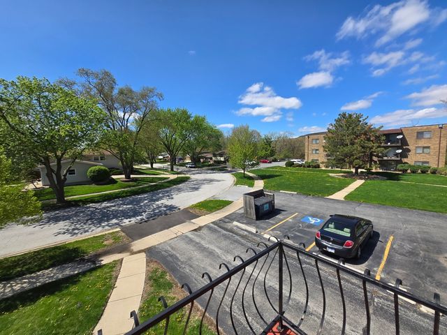 643 N Carroll Parkway 210B, Glenwood, IL 60425