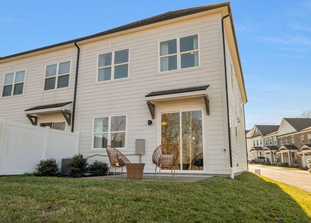 6001 Mill Tree Ct, Nashville, TN 37221