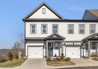 6001 Mill Tree Ct, Nashville, TN 37221