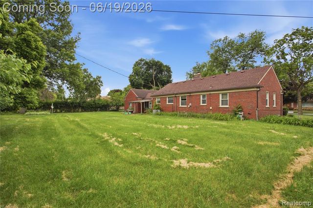 14154 Marion, Redford, MI 48239