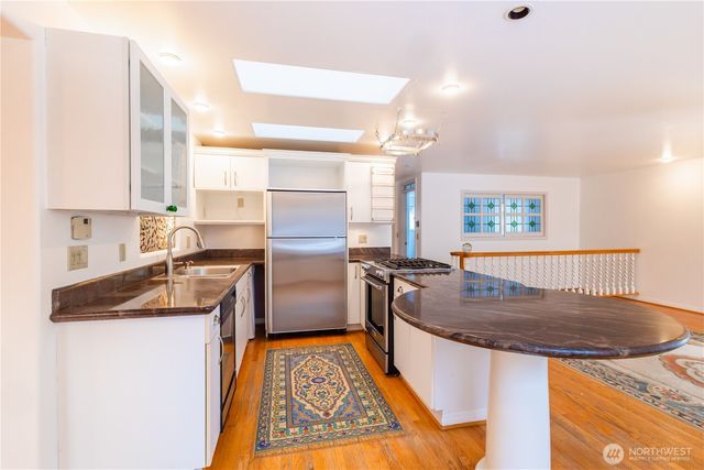 100 N B Street, Roslyn, WA 98941