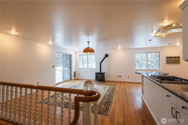 100 N B Street, Roslyn, WA 98941