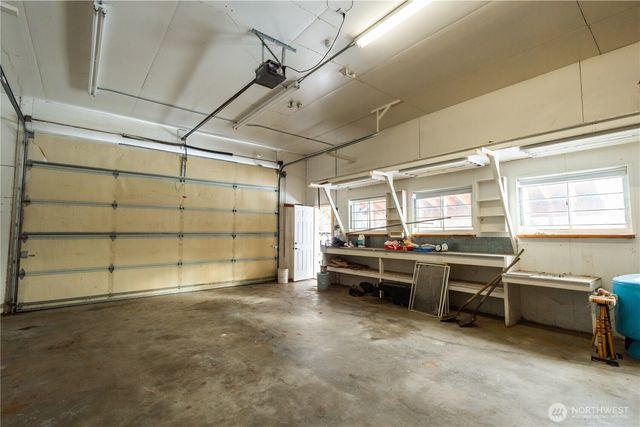 100 N B Street, Roslyn, WA 98941