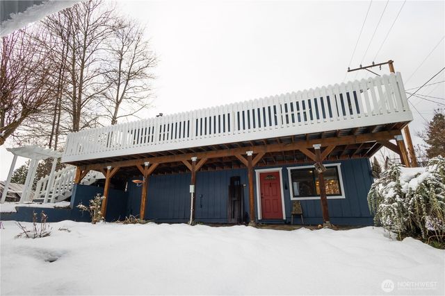 100 N B Street, Roslyn, WA 98941