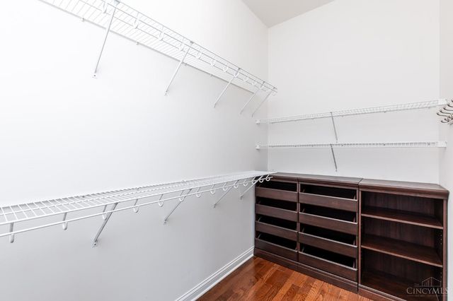 5873 Falling Brook Drive, Mason, OH 45040