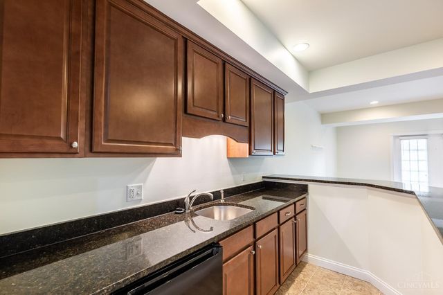 5873 Falling Brook Drive, Mason, OH 45040