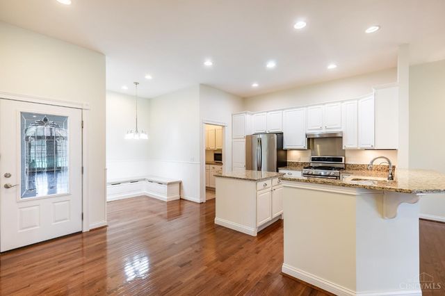 5873 Falling Brook Drive, Mason, OH 45040