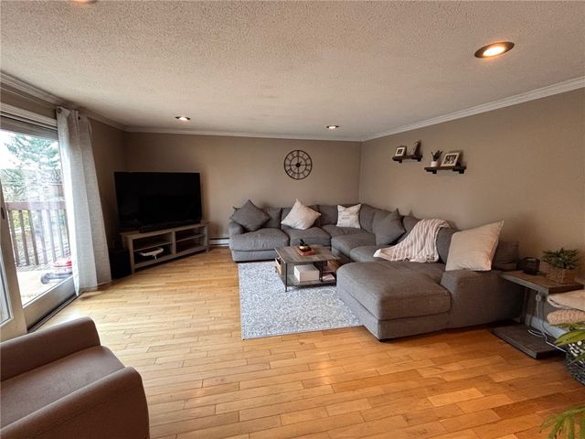 4162 Post Road 15, Warwick, RI 02818