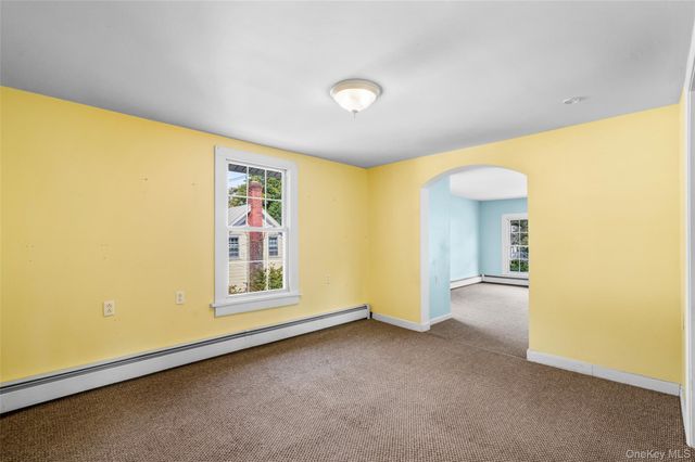 44 E Market Street, Red Hook, NY 12571