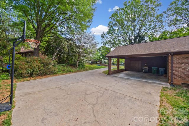 10035 Little Creek Road, Mint Hill, NC 28227