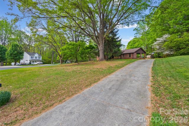 10035 Little Creek Road, Mint Hill, NC 28227
