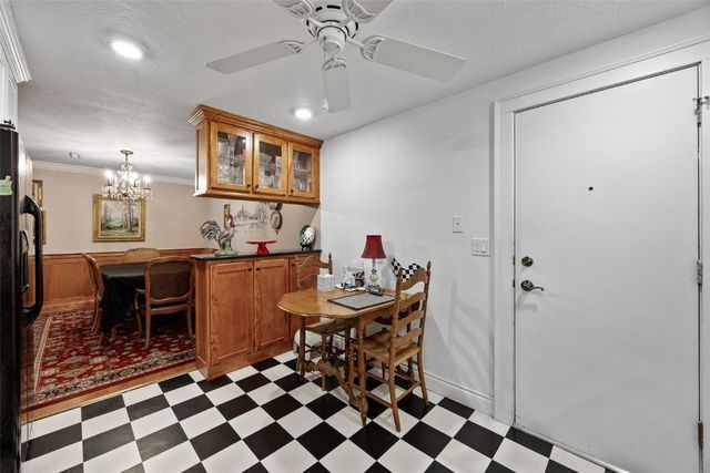 2135 1st Avenue SE 115, Cedar Rapids, IA 52402