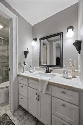 2135 1st Avenue SE 115, Cedar Rapids, IA 52402