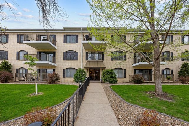 2135 1st Avenue SE 115, Cedar Rapids, IA 52402