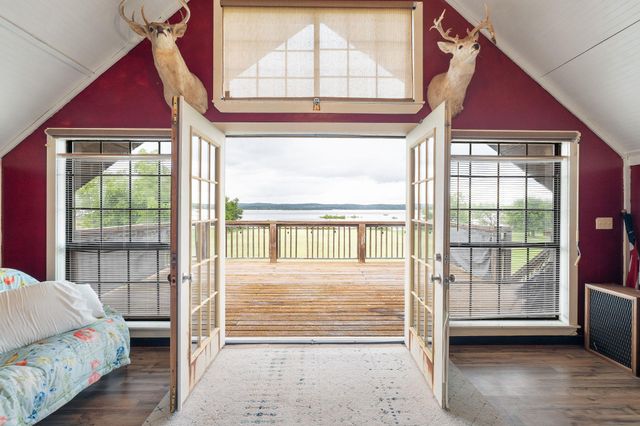132 Blue Bird LN, Tow, TX 78657