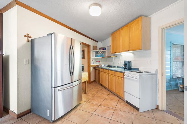 132 Blue Bird LN, Tow, TX 78657