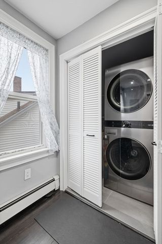 16 Cloutman St 2, Salem, MA 01970