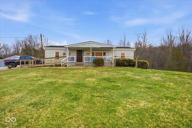 8799 S Nineveh Road, Nineveh, IN 46164