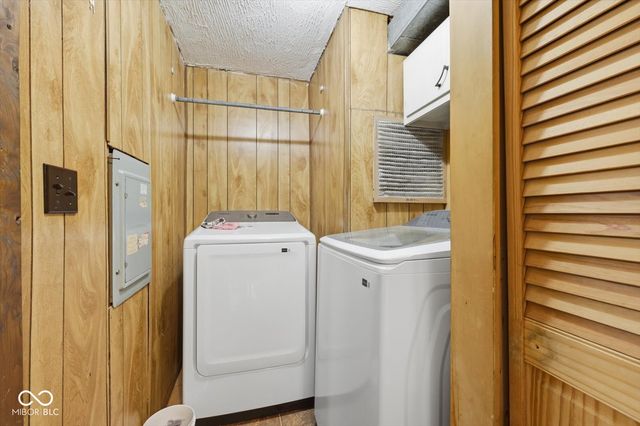 8799 S Nineveh Road, Nineveh, IN 46164