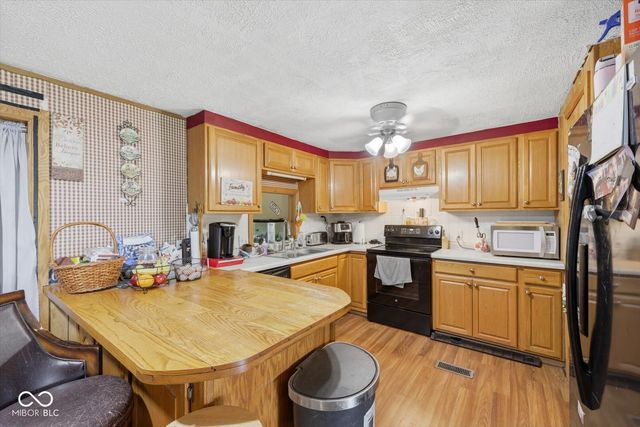 8799 S Nineveh Road, Nineveh, IN 46164