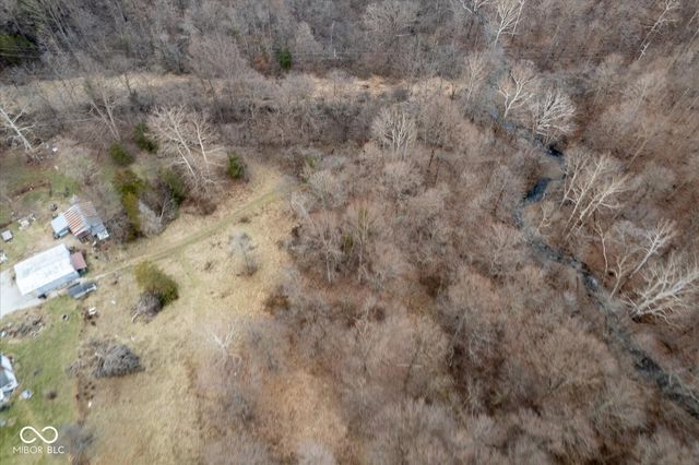 8799 S Nineveh Road, Nineveh, IN 46164
