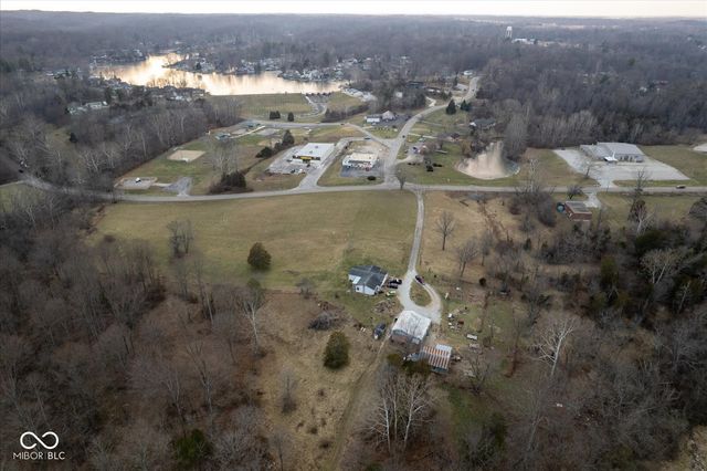 8799 S Nineveh Road, Nineveh, IN 46164