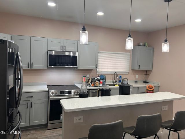 1925 8th Avenue, Watervliet, NY 12189