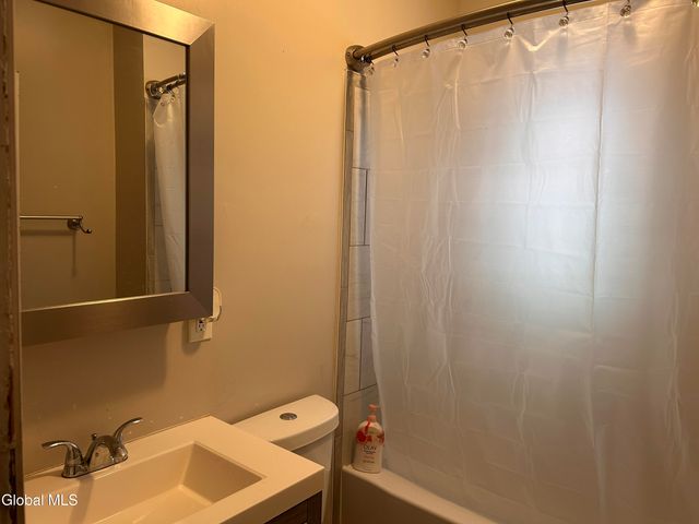 1925 8th Avenue, Watervliet, NY 12189