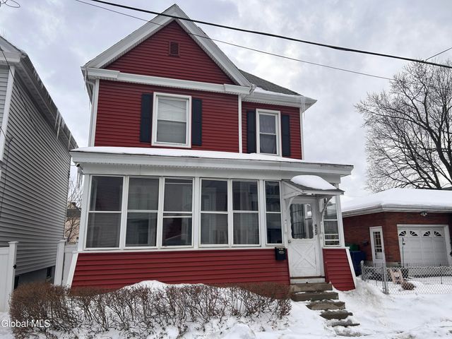 1925 8th Avenue, Watervliet, NY 12189