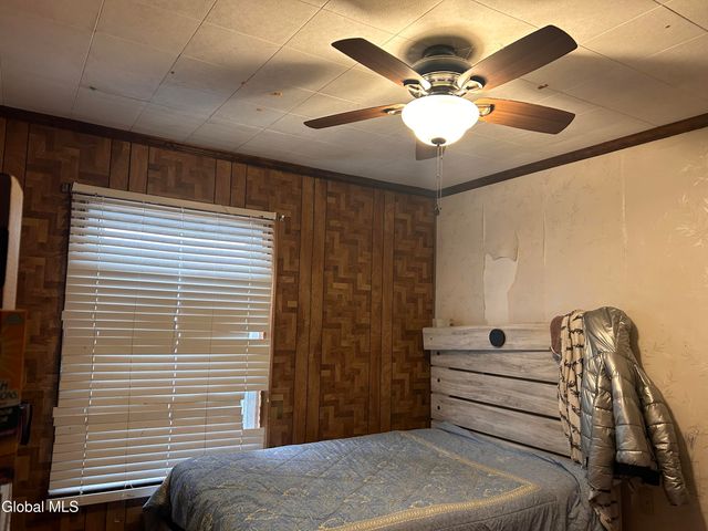 1925 8th Avenue, Watervliet, NY 12189