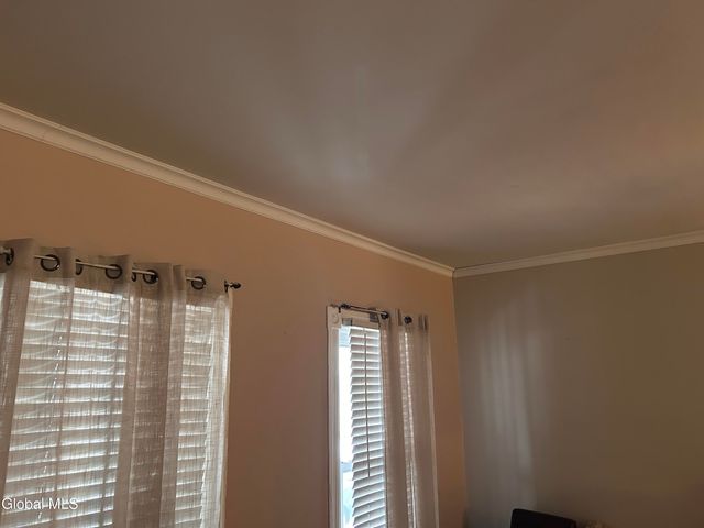 1925 8th Avenue, Watervliet, NY 12189