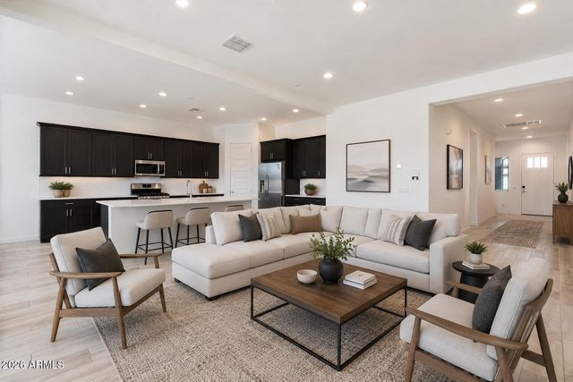 9329 W SELLS Drive, Phoenix, AZ 85037