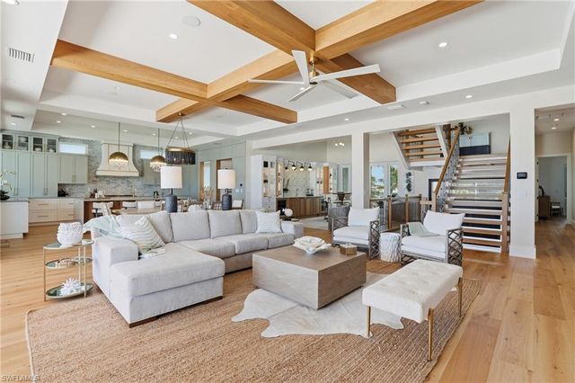 6120 Court ST, Fort Myers Beach, FL 33931