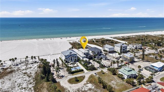6120 Court ST, Fort Myers Beach, FL 33931