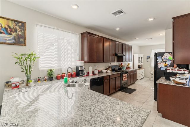 984 Brilliant Meadow Avenue, North Las Vegas, NV 89086