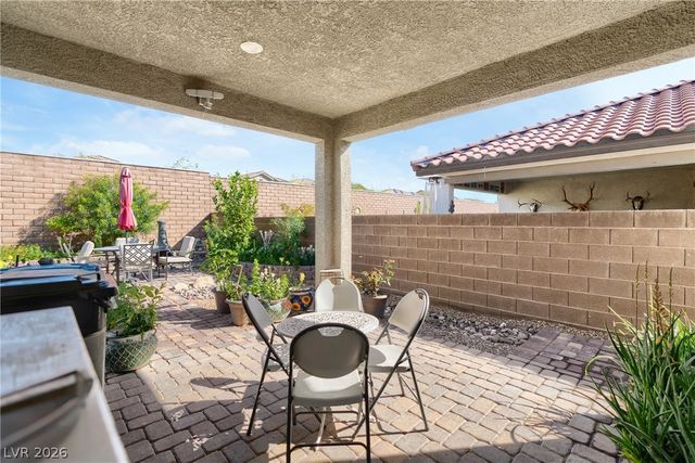 984 Brilliant Meadow Avenue, North Las Vegas, NV 89086
