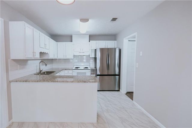 1256 Minhinette Drive, Roswell, GA 30075