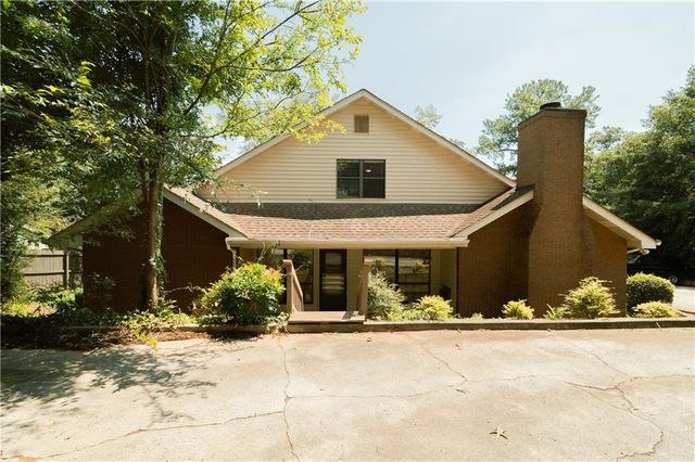 1256 Minhinette Drive, Roswell, GA 30075
