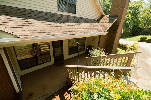 1256 Minhinette Drive, Roswell, GA 30075