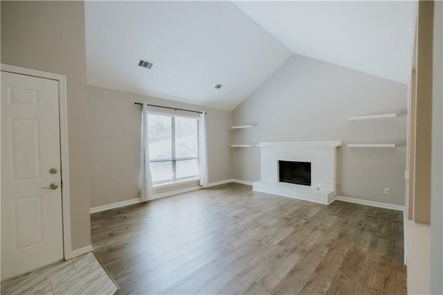 1256 Minhinette Drive, Roswell, GA 30075